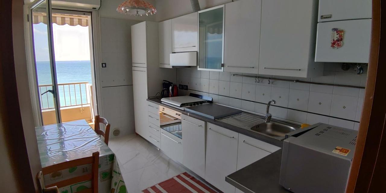 Appartamento Giardino Ventimiglia Buitenkant foto